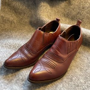 Western Brown Leather Ankle Boots Vintage